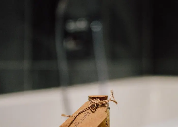 Modern Apartm. Wanderlust With Cinema Апартаменты *